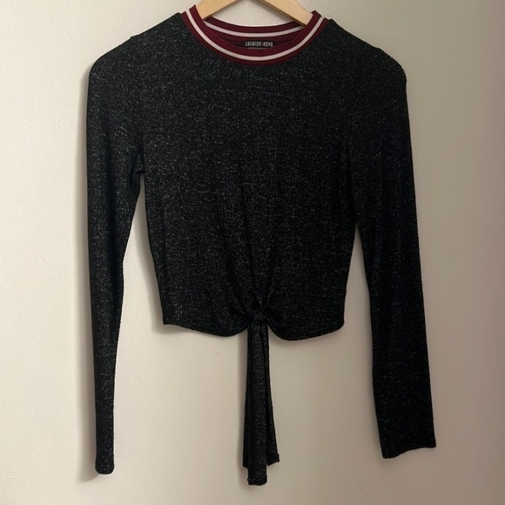 Fashion front‎ tie crop top